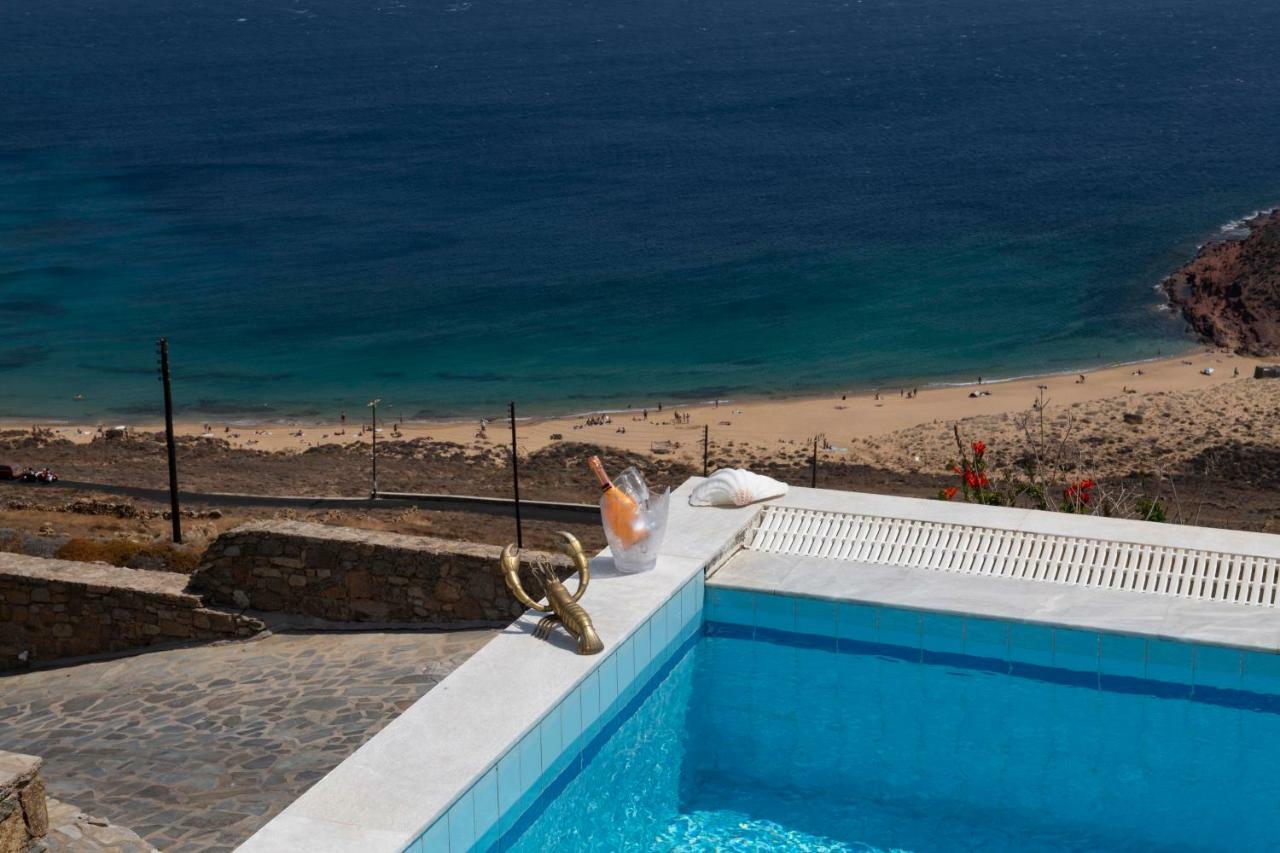 Siourdas Mykonos * Agios Sostis (Mykonos)