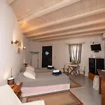 Siourdas Mykonos Villas