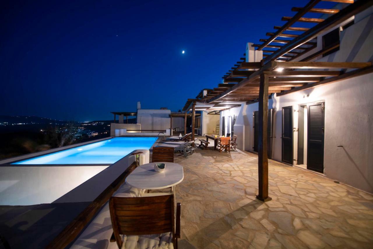 Siourdas Mykonos Villa
