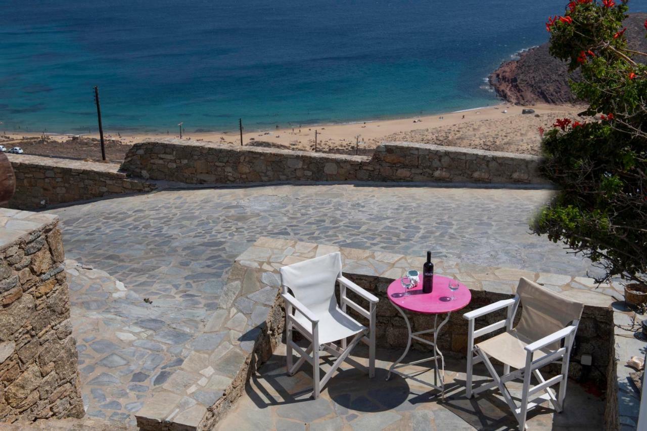 Siourdas Mykonos Villa *
