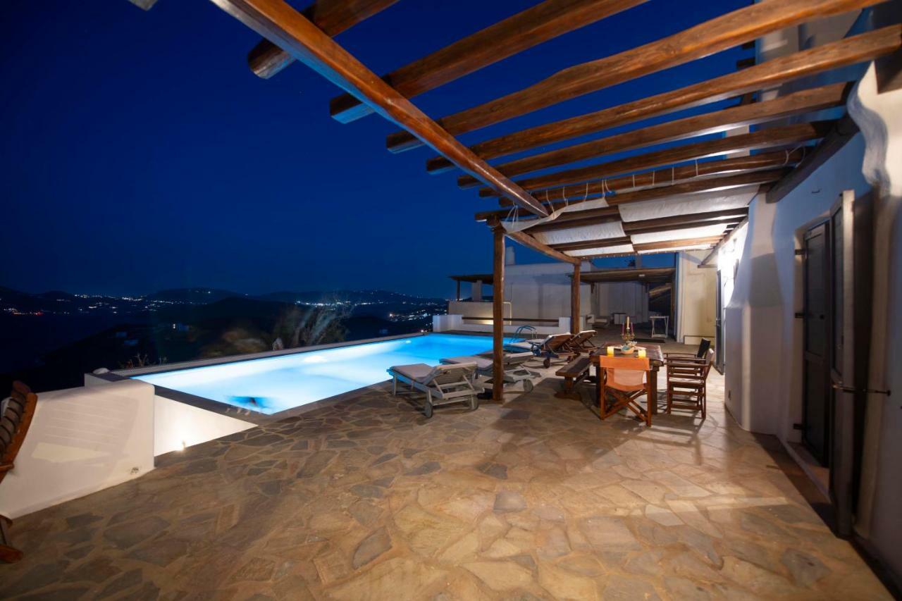 Siourdas Mykonos